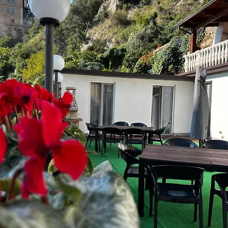 Beb Dell Arechi Bed & Breakfast Salerno Exterior photo